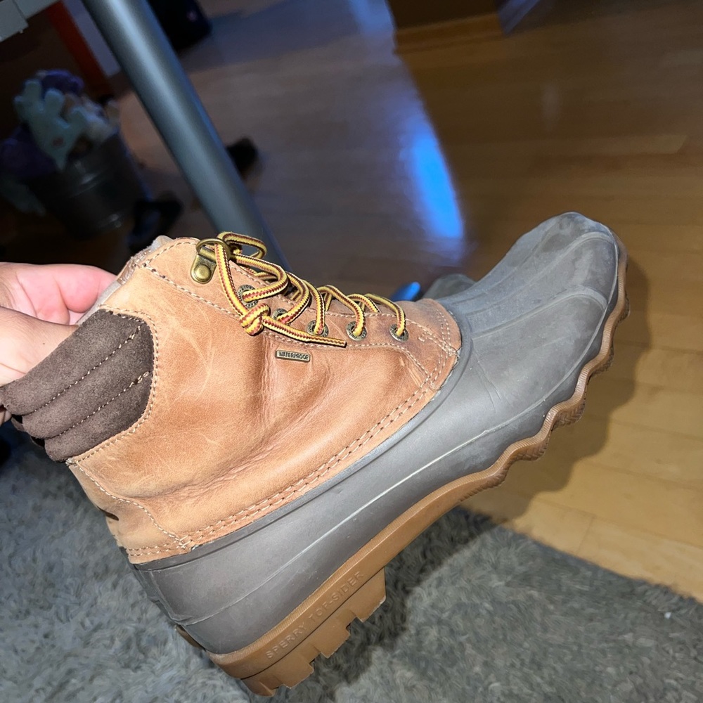 Sperry Duck Boot- Size 9 - image 1
